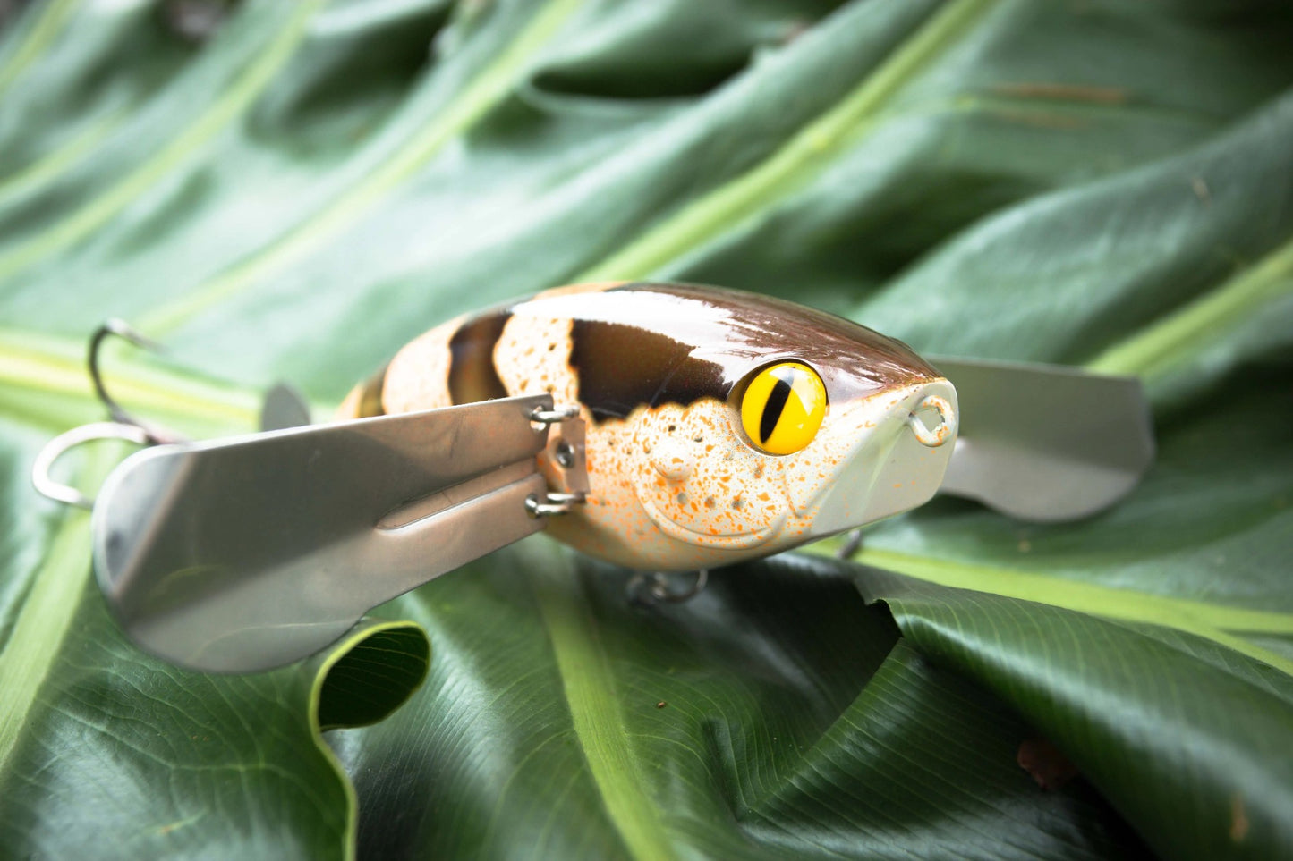 Jackall Mega Pompadour 120mm Lure [cl:brown Lizard]
